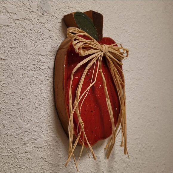 Wooden Apple Kitchen Wall Decor - Picture 2 of 7